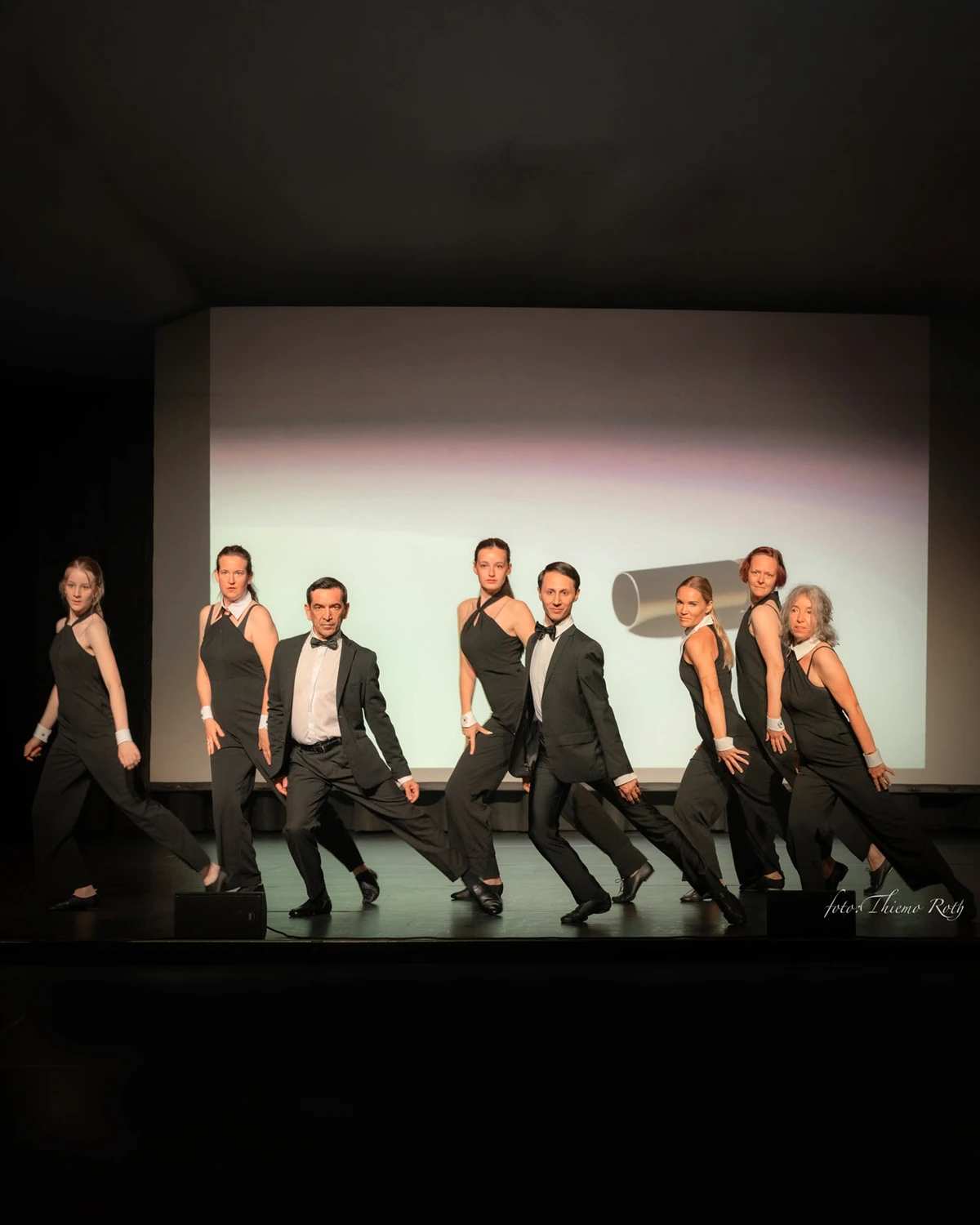 Tanzaufführung MOVI(E)MENTO, 2026 – Choreografie zu James Bond